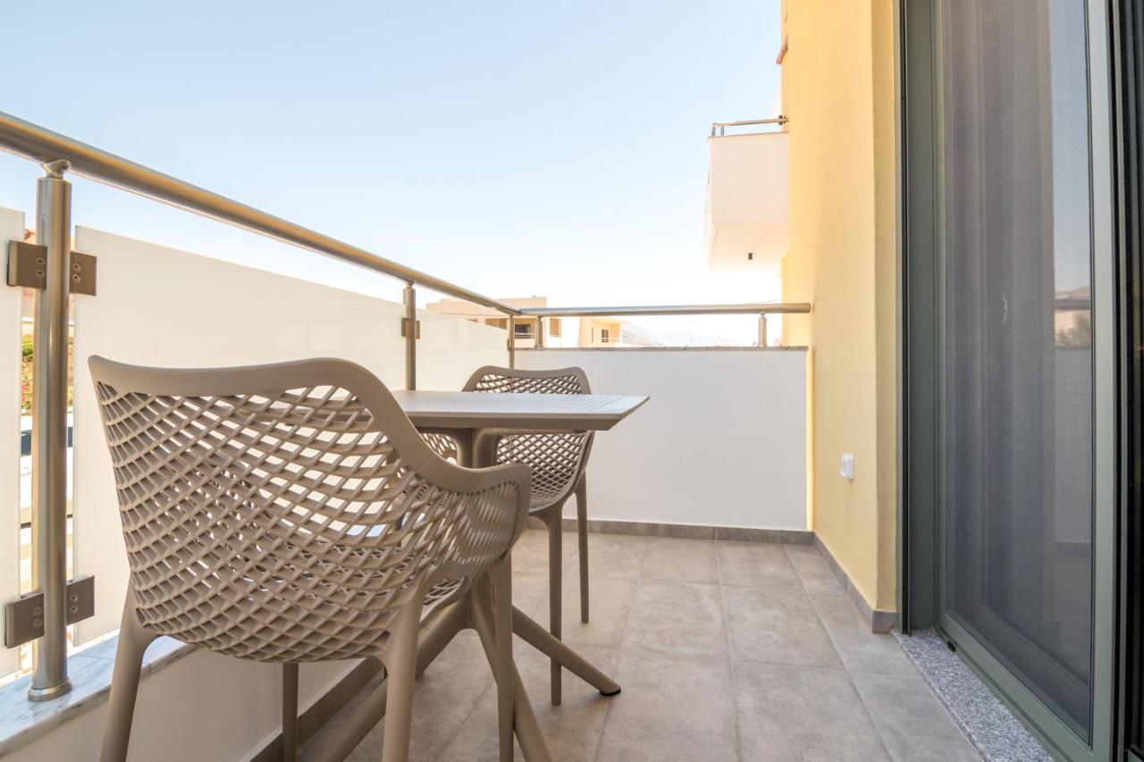 Evriali Comfort Living Palaiochora Exterior foto