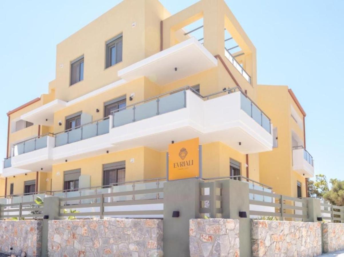 Evriali Comfort Living Palaiochora Exterior foto