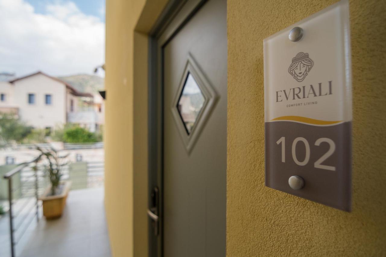 Evriali Comfort Living Palaiochora Exterior foto